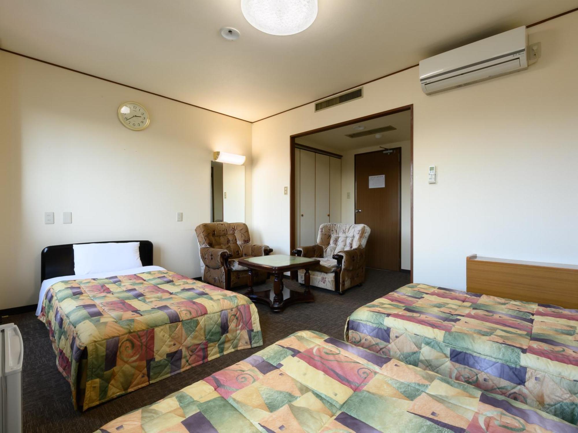 Sabae Tabist Business Hotel Osamura מראה חיצוני תמונה